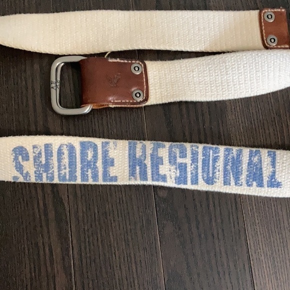 American Eagle Cream Belt 46.5" length​​​ - Picture 3 of 5